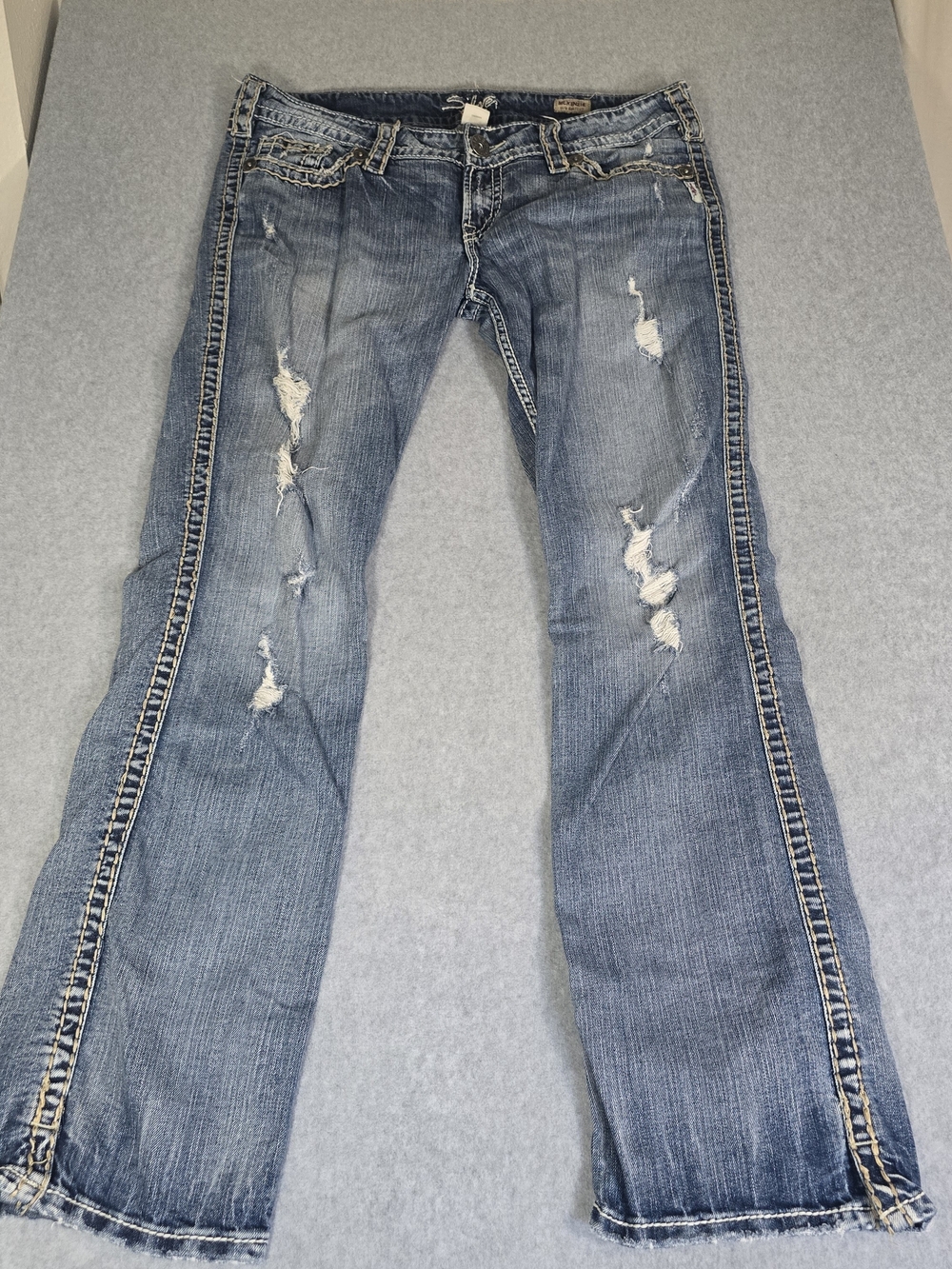 Silver Jeans McKenzie Women's W34 L32 Slim Bootcut Distressed Low Rise Y2K